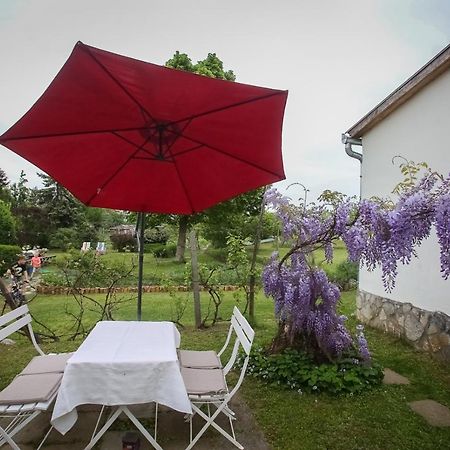 Hellenyi Apartmanok Harkany Luaran gambar