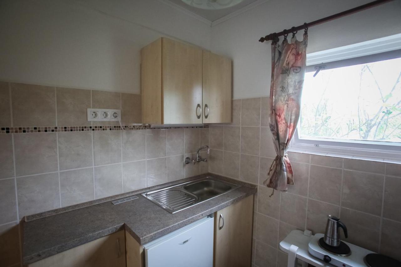 Hellenyi Apartmanok Harkany Luaran gambar